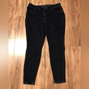 M Jeans by Maurice’s-Size M Short